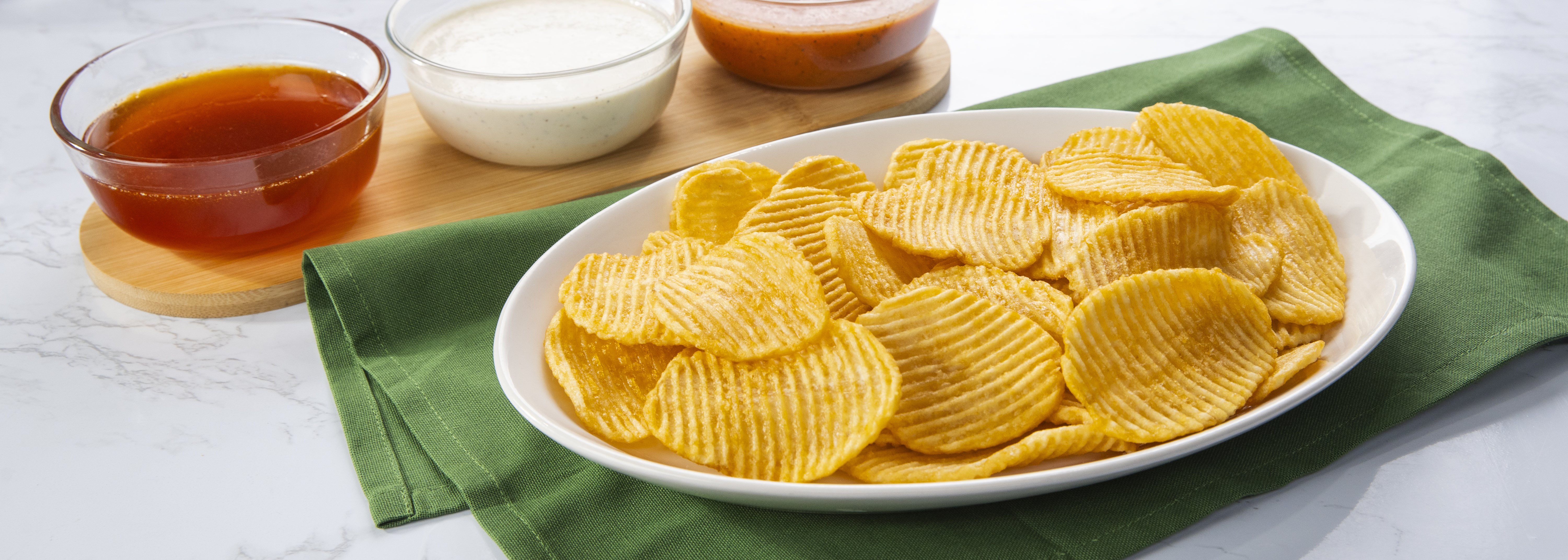 Pizza Dip Trio and Crinkle Chips | Cavendish Farms