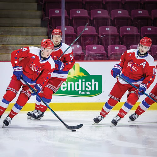 Les Fermes Cavendish soutiennent Hockey Canada en commanditant la Coupe du centenaire 2026 à Summerside